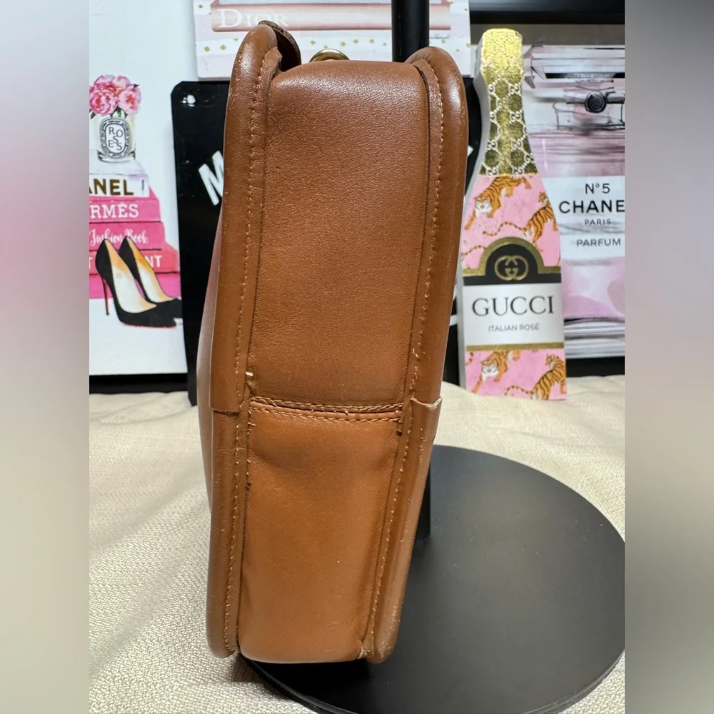 GUC Coach Brown Leather Cosmetic Bag with Crossbody Chain - Picture 6 of 13